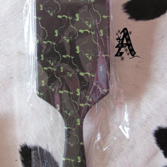 WESTERN STYLE HAIR BRUSHES - Picture 4 of 9